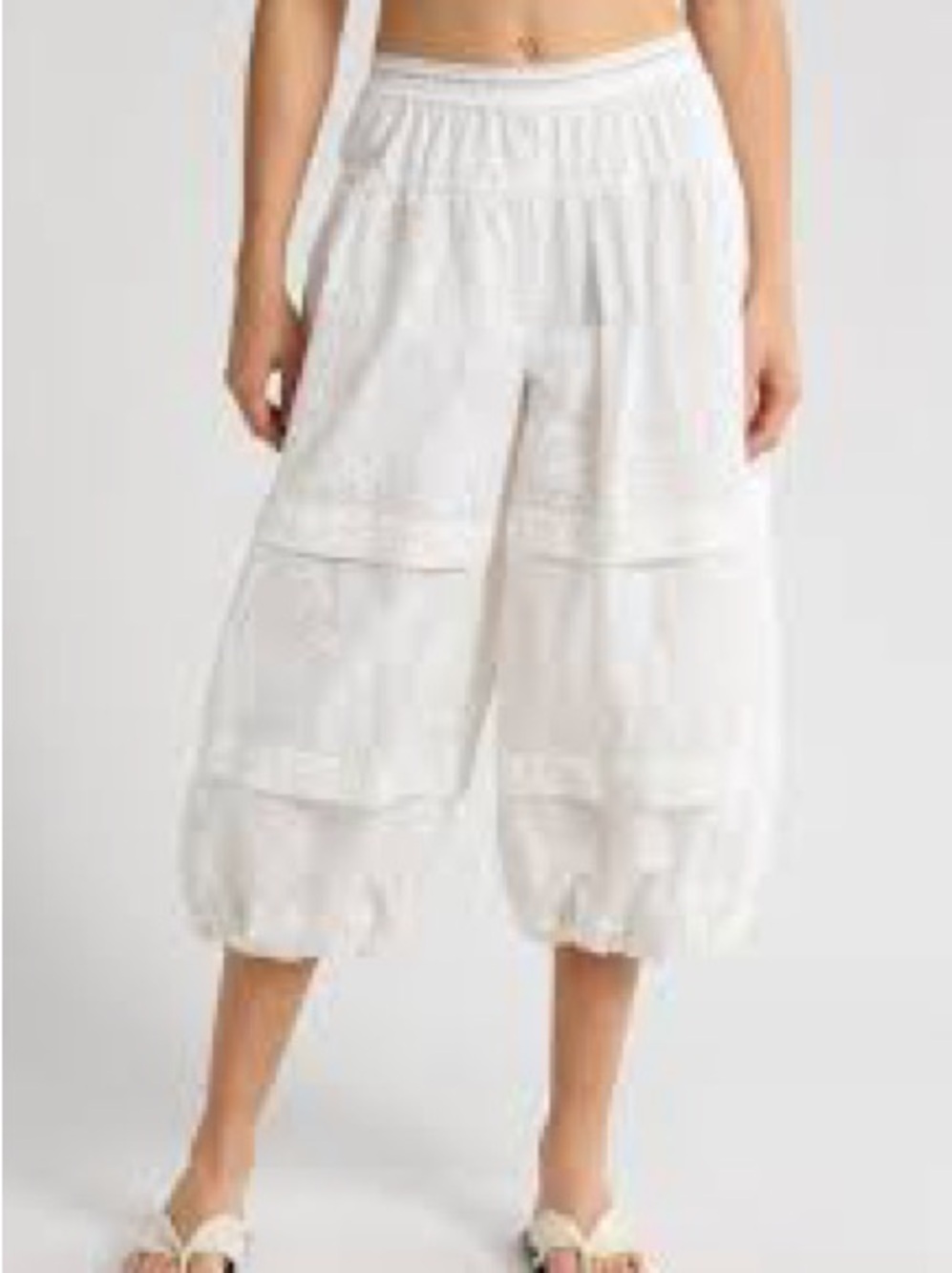 Free People - Gonna Love Me Eyelet Crop Joggers - SOLD OUT - White - Med - A095